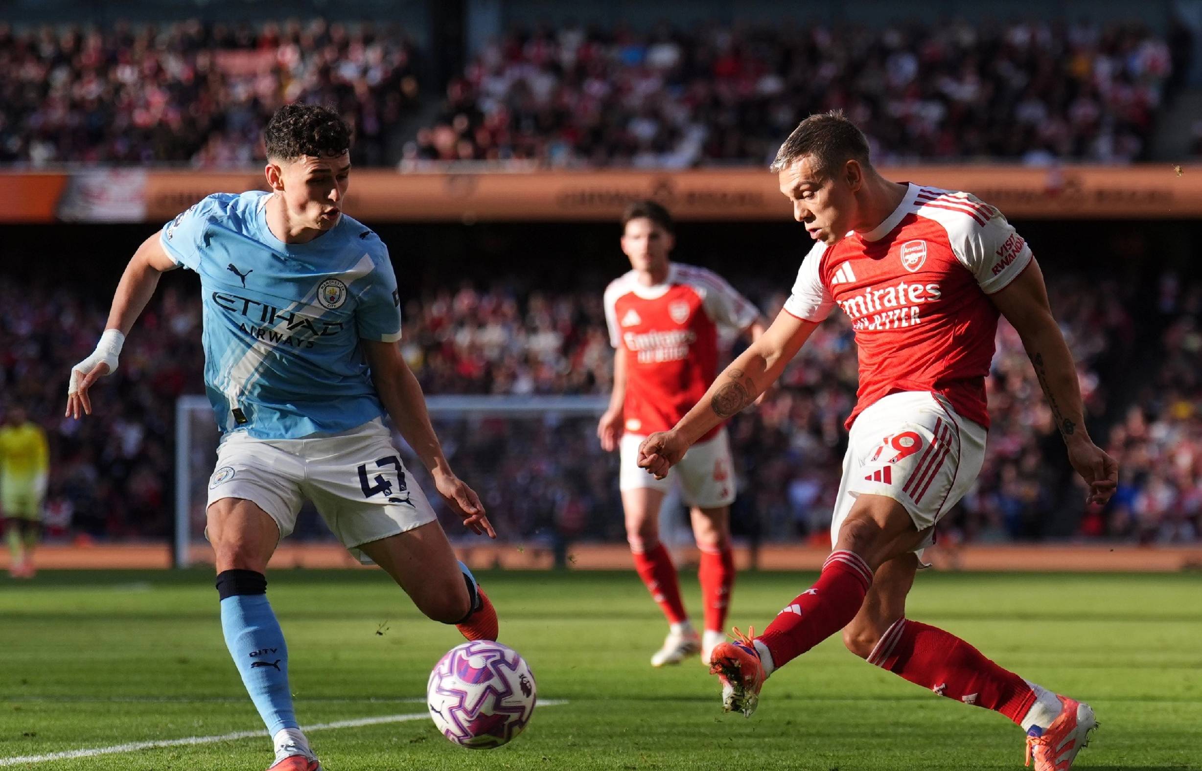 佩佩调侃摩洛哥队遭种族主义辱骂，黄潜官方发声明谴责（佩佩调侃摩洛哥队后遭种族歧视，黄潜官方发声谴责）