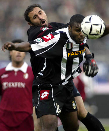 帕利尼亚：北伦敦德比只想要胜利，卡拉格现在靠议论别人出名（帕利尼亚：北伦敦德比唯有胜利；卡拉格如今靠点评他人博名气）