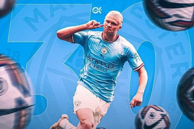 西甲新赛季年度赛事收官 巴萨稳居积分榜榜首（西甲新赛季收官，巴萨稳坐积分榜首位）