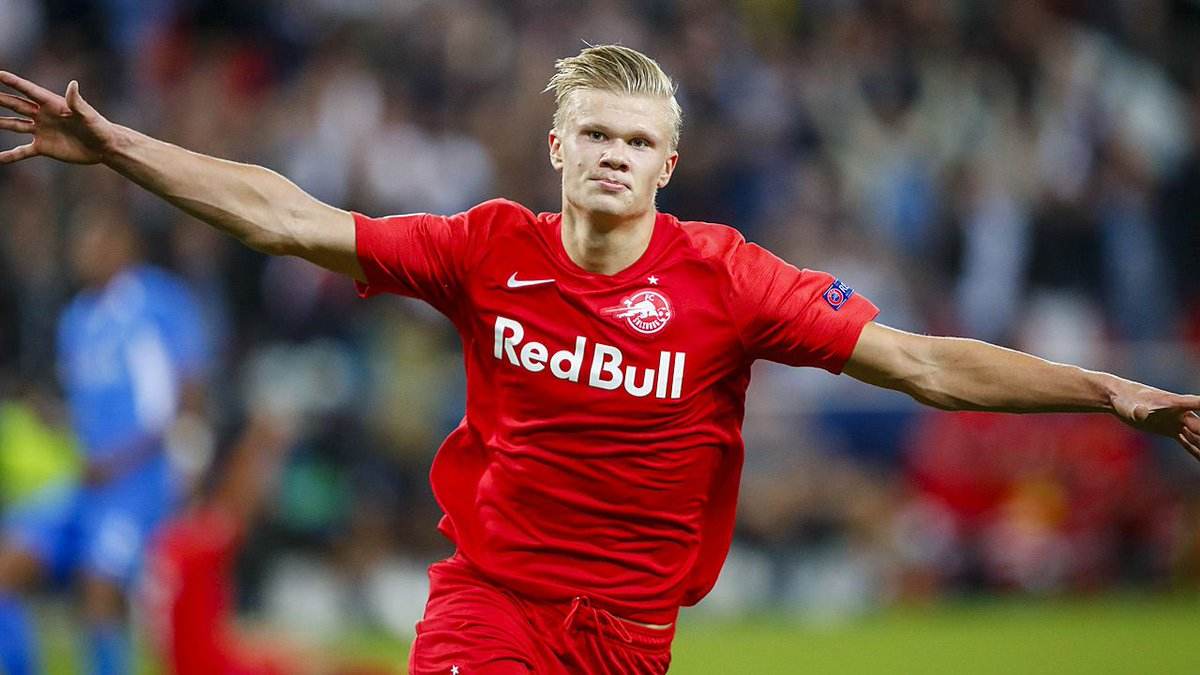 2025环足奖女足25人候选名单：邦马蒂领衔，凯利、鲁索在列（2025年环足奖女足25人候选名单出炉：邦马蒂领衔，凯利、鲁索入选）