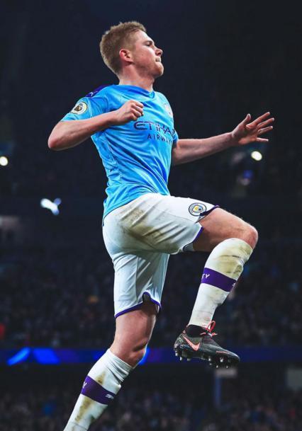 记者：梅西不考虑以球员身份回巴萨，若回归会是担任管理职务（记者称梅西无意以球员身份重返巴萨，回归或将出任管理层）