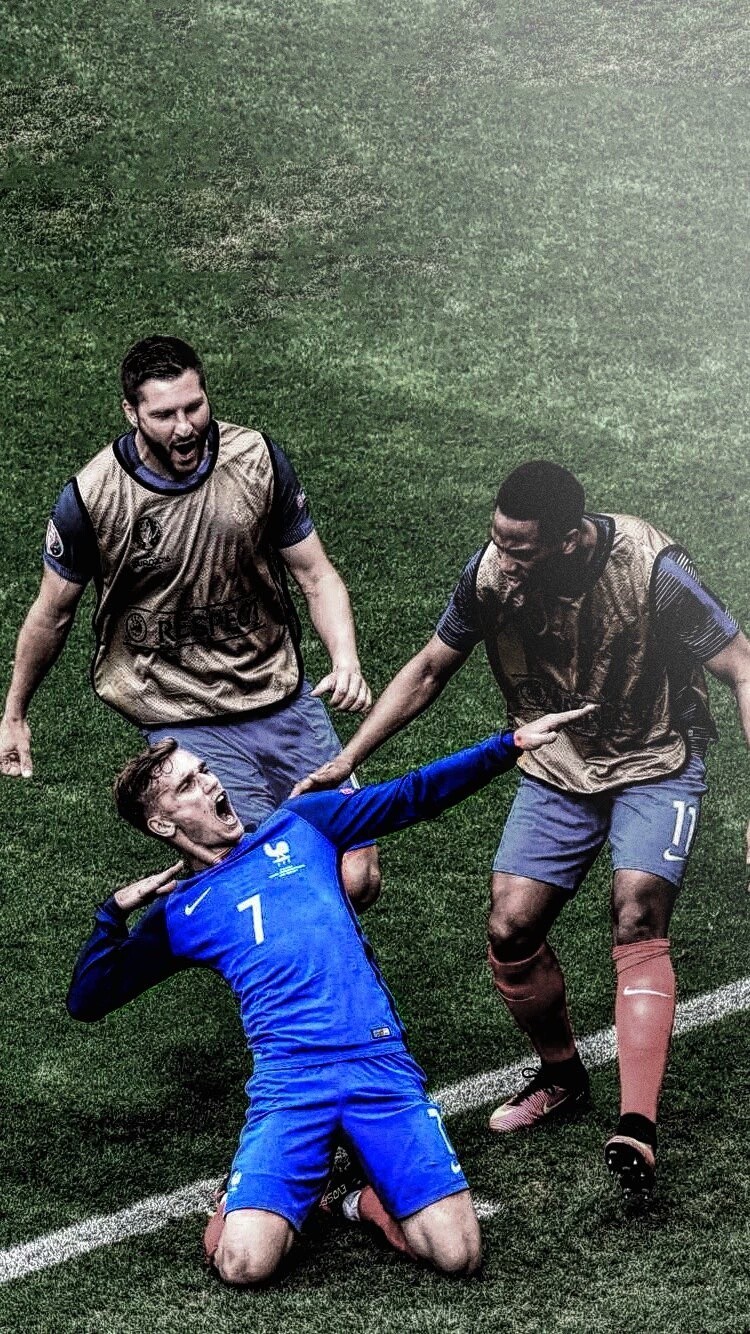 皇马回应配图失误：向埃尔切和A席道歉，对这一切深表遗憾（皇马就配图失误发声：向埃尔切和A席致歉，深表遗憾）