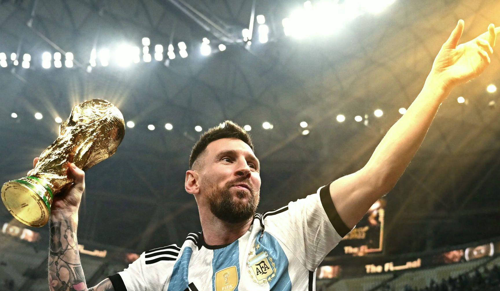 舍甫琴科：我喜欢这支米兰的热情；莱奥能在我那时的米兰踢球（舍甫琴科盛赞当下米兰的激情：莱奥放在我那支米兰也能立足）