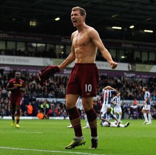 马丁内利：埃斯特旺是个好小伙，但希望他对阵枪手状态别太好（马丁内利称埃斯特旺很不错，但希望他对阵阿森纳别太神勇）