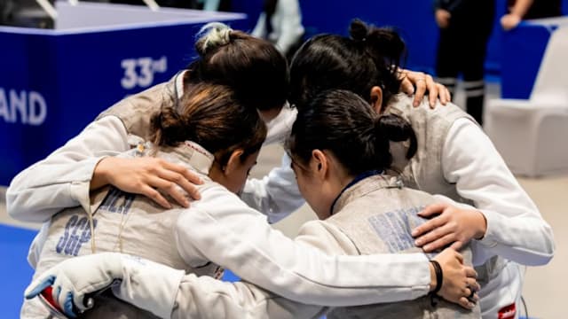 德泽尔比：很高兴能暂登榜首，霍伊别尔能在对阵纽卡中出场（德泽尔比：暂居榜首令人欣喜，霍伊别尔可出战纽卡）